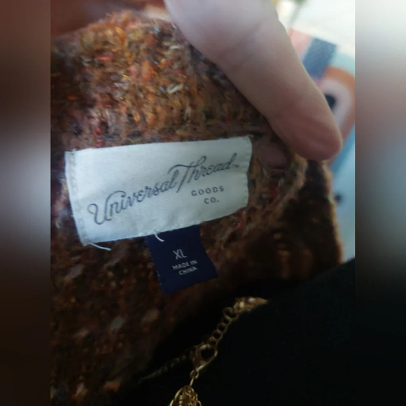 Crocheted Open Knit dropped shoulder Cropped sweater Size Large Brown - Picture 10 of 10